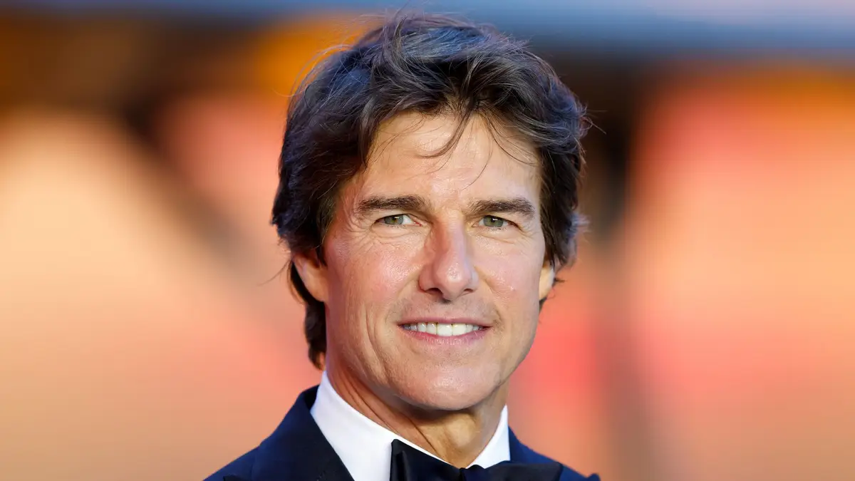 Tom Cruise Height